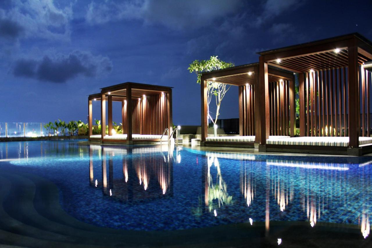 The Luxton Cirebon Hotel And Convention Exterior photo