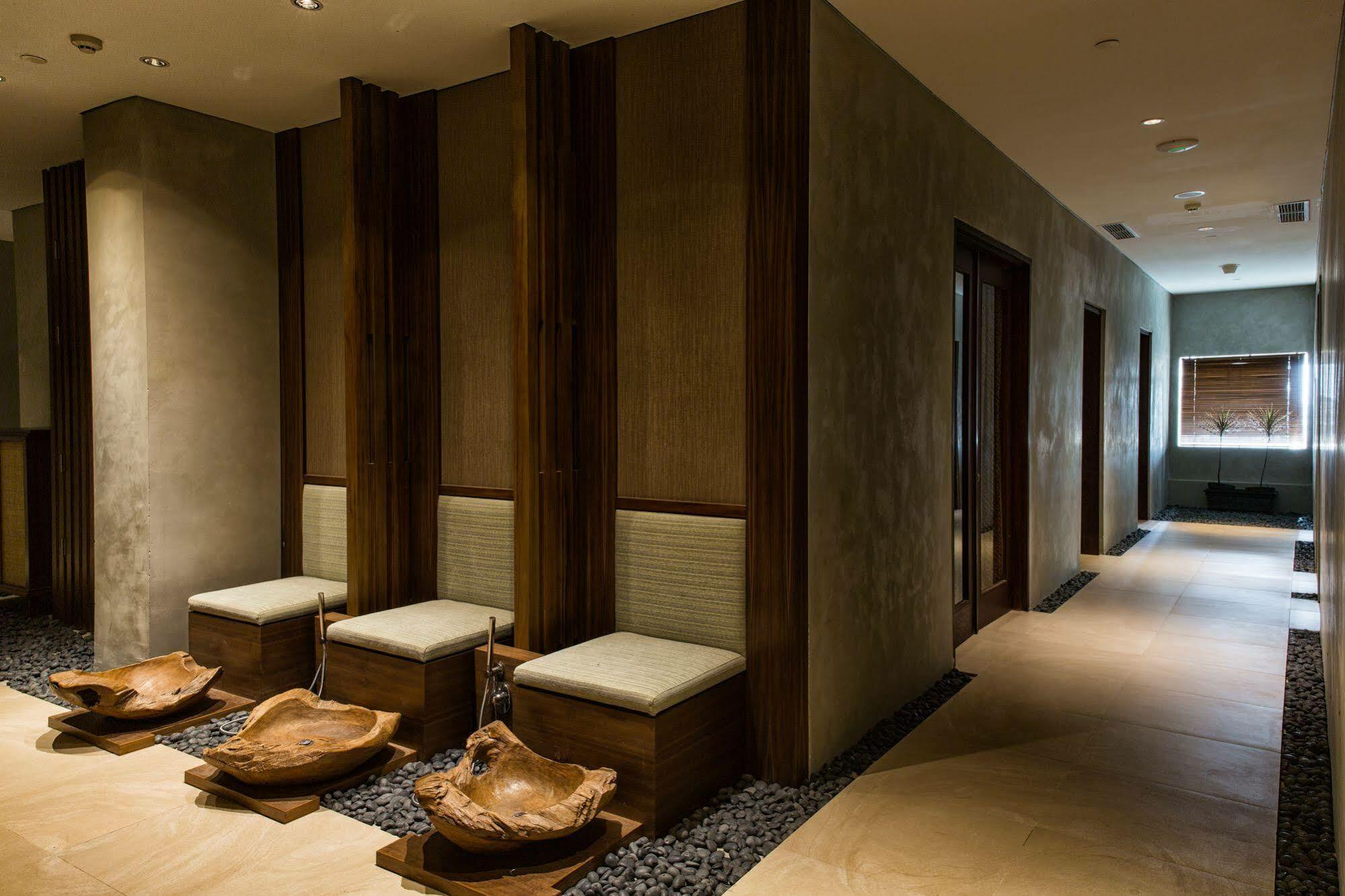 The Luxton Cirebon Hotel And Convention Exterior photo